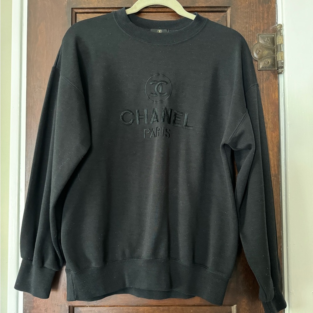 Chanel Pullover